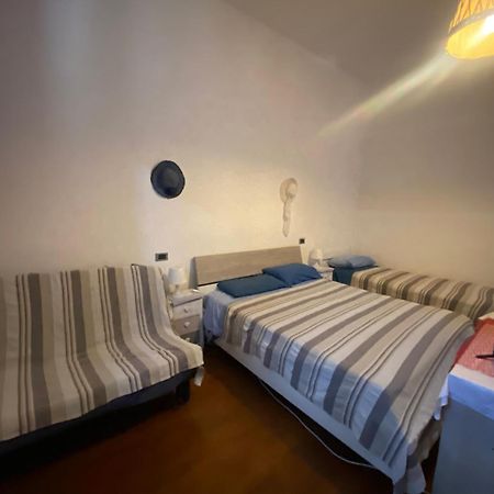 Teocle Beach Rooms Giardini Naxos Exterior foto