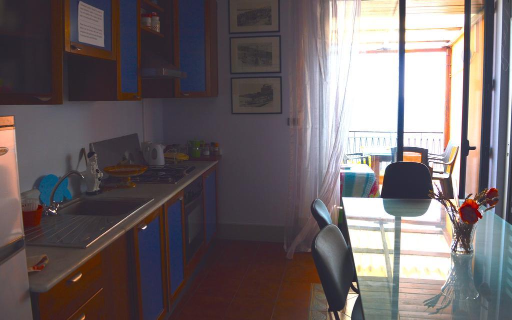 Teocle Beach Rooms Giardini Naxos Exterior foto