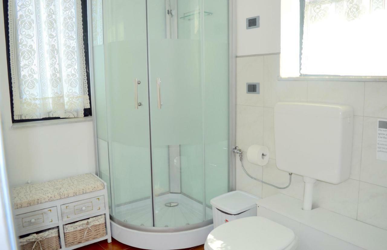 Teocle Beach Rooms Giardini Naxos Exterior foto